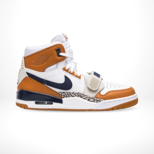 Side view of the Air Jordan Legacy 312