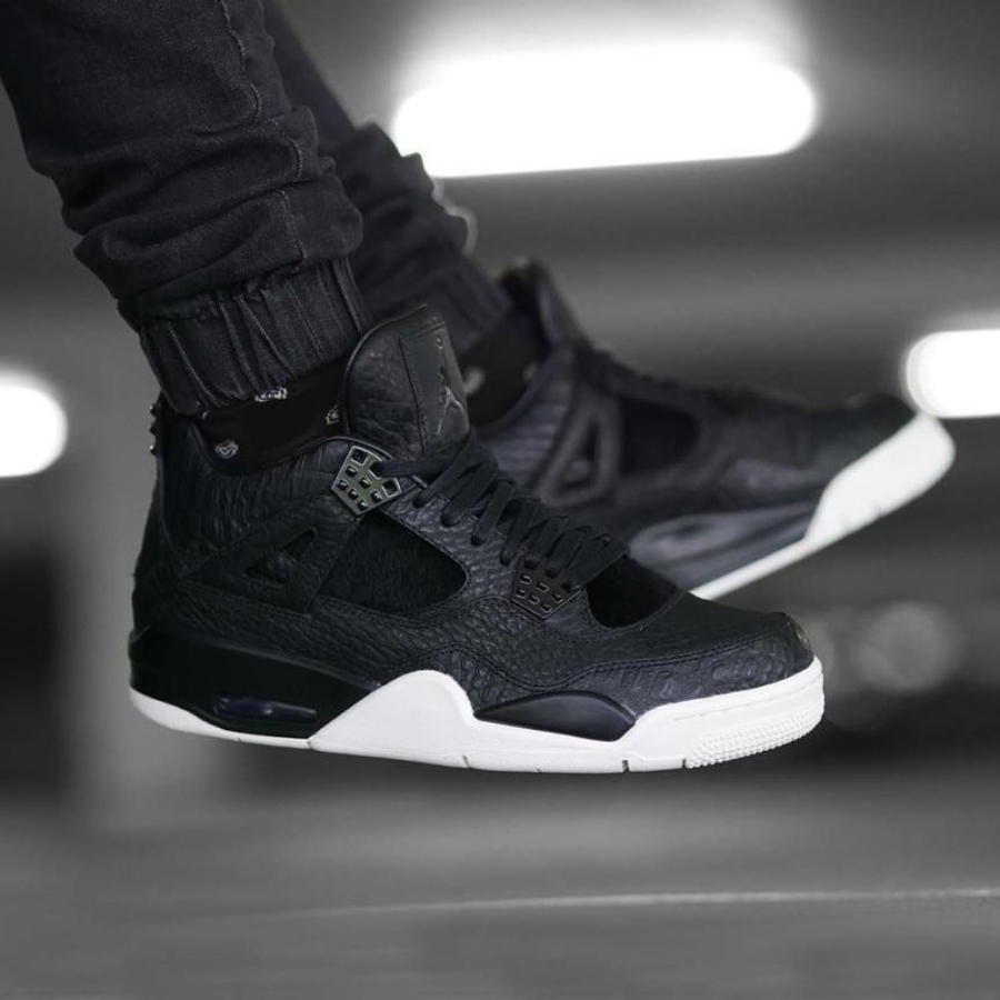 On-foot of the Air Jordan 4