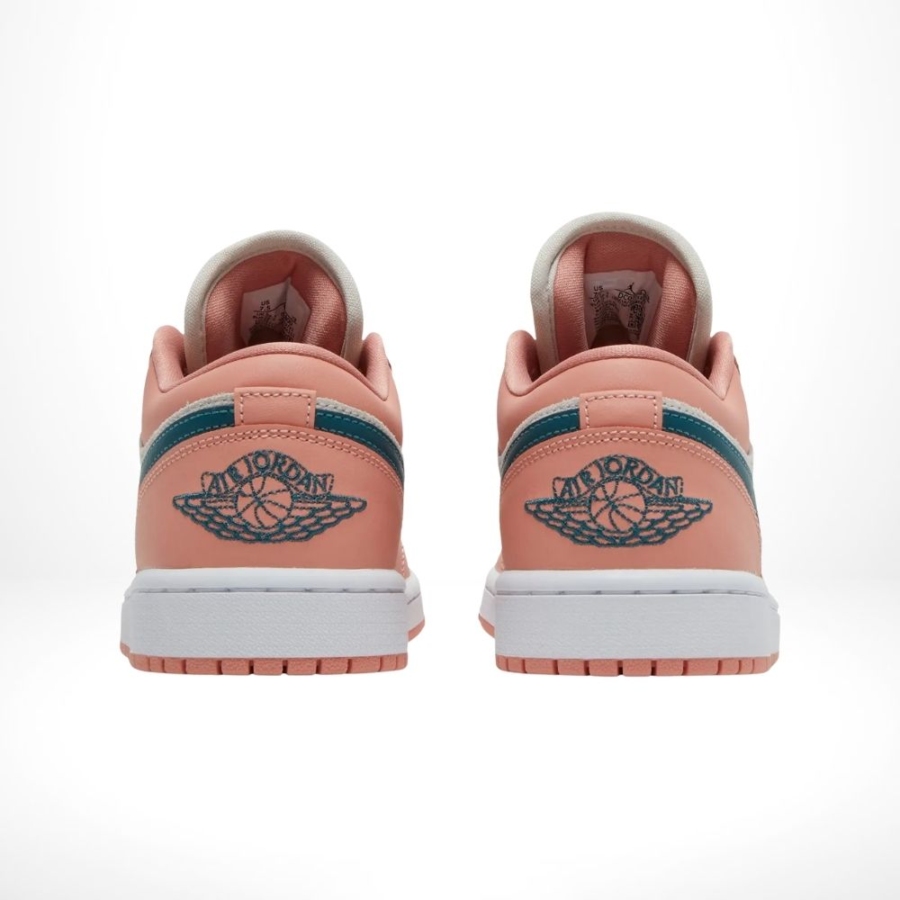 Rear view of the Air Jordan 1