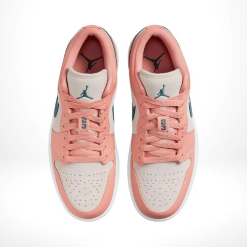 Top-down view of the Air Jordan 1