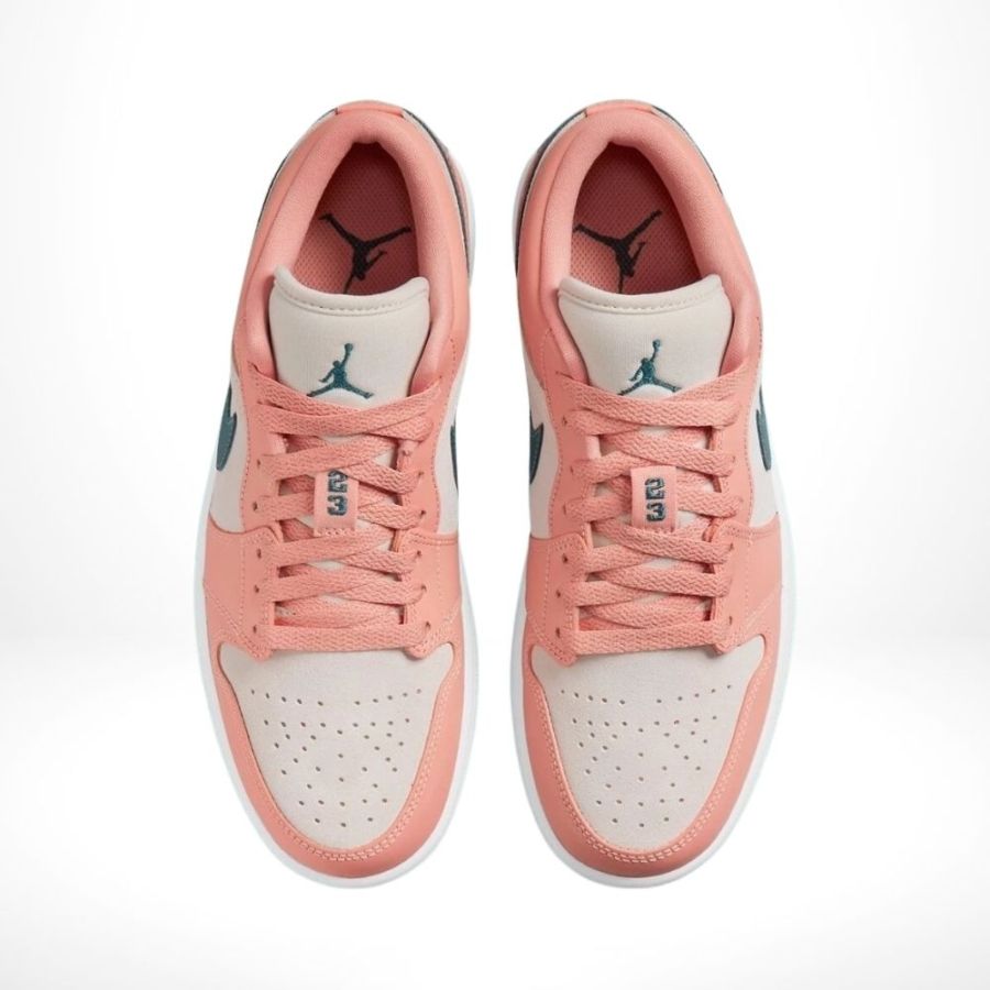 Top-down view of the Air Jordan 1