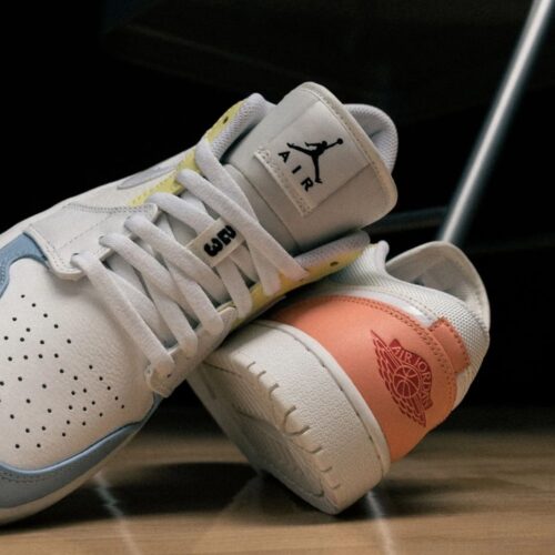 Top-down view of the Air Jordan 1