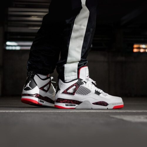 On-foot of the Air Jordan 4
