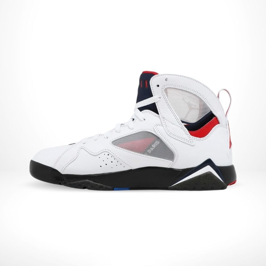 Medial side view of the Air Jordan 7