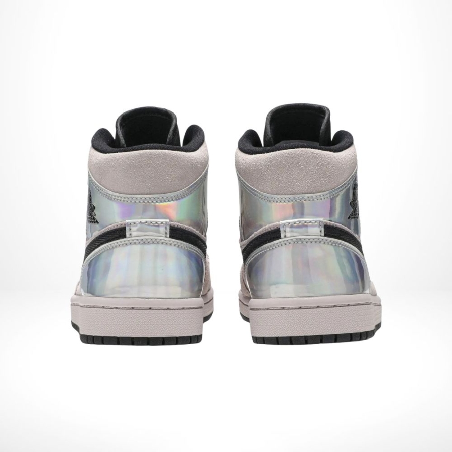 Rear view of the Air Jordan 1