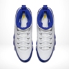 Top-down view of the Air Jordan 9