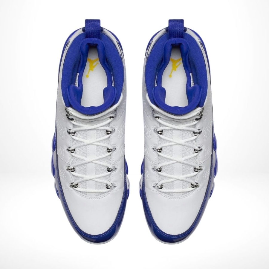 Top-down view of the Air Jordan 9