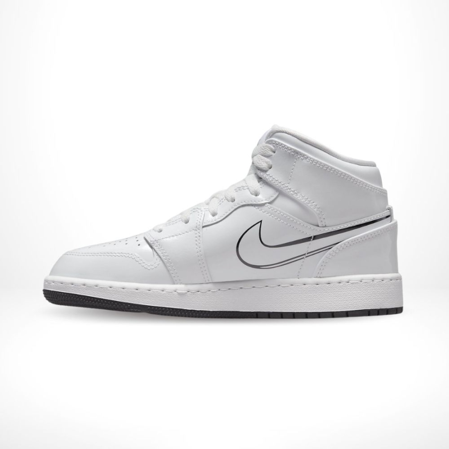 Medial side view of the Air Jordan 1