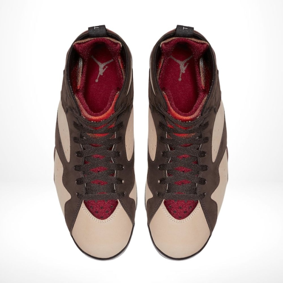Top-down view of the Air Jordan 7