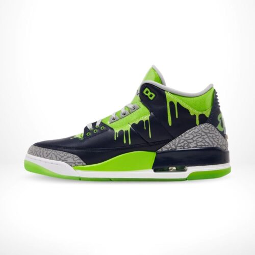 Medial side view of the Air Jordan 3