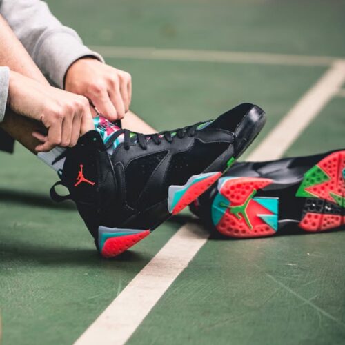 On-foot of the Air Jordan 7