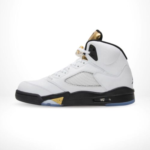 Medial side view of the Air Jordan 5