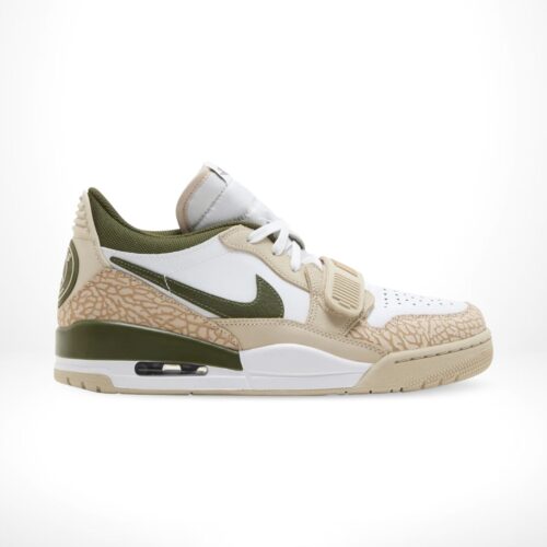 Side view of the Air Jordan Legacy 312