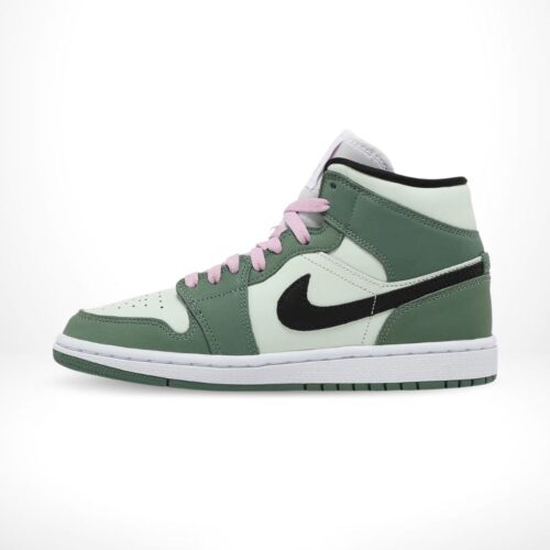 Medial side view of the Air Jordan 1