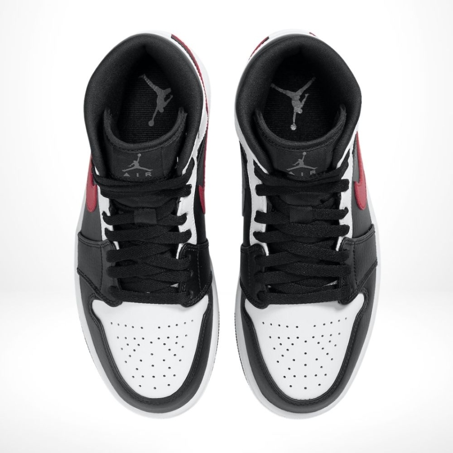 Top-down view of the Air Jordan 1