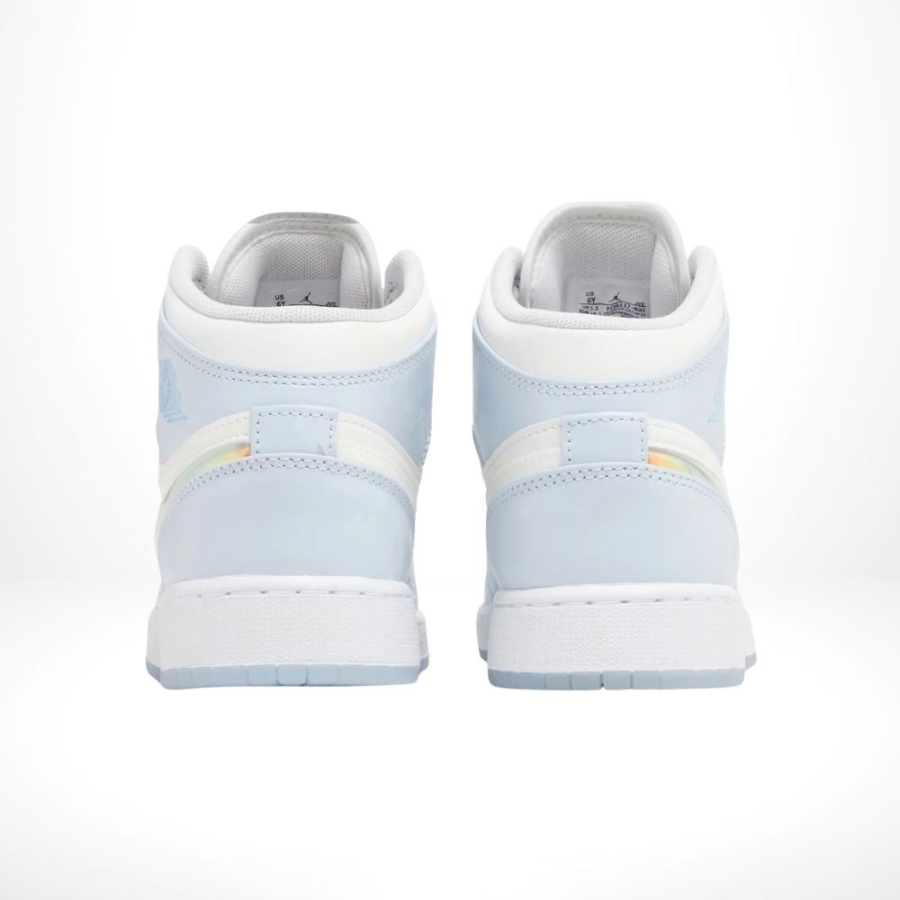 Rear view of the Air Jordan 1