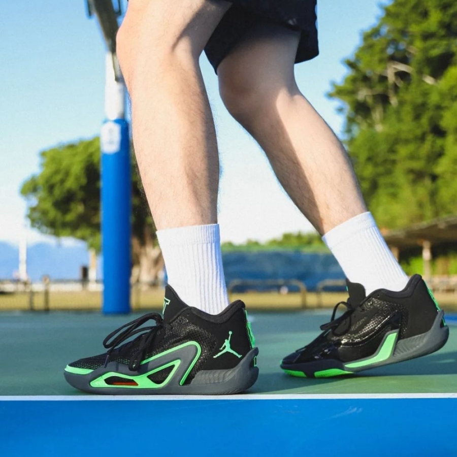 On-foot of the Air Jordan Tatum 1