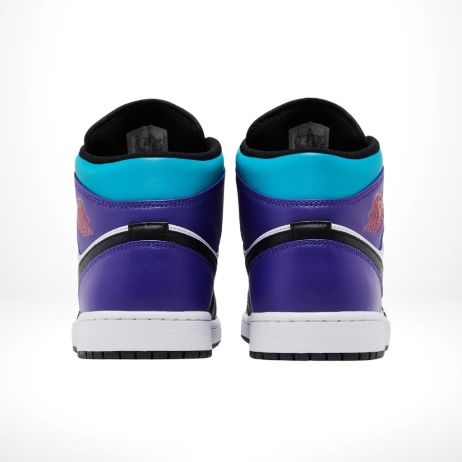 Rear view of the Air Jordan 1