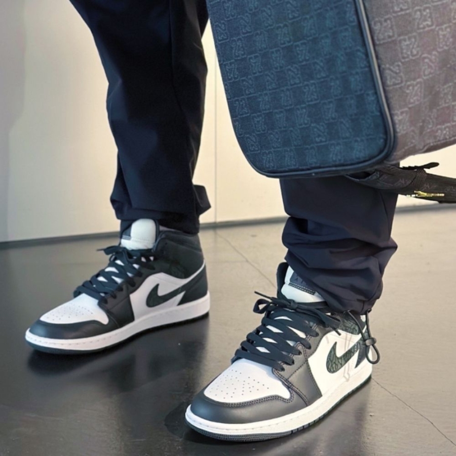 On-foot of the Air Jordan 1