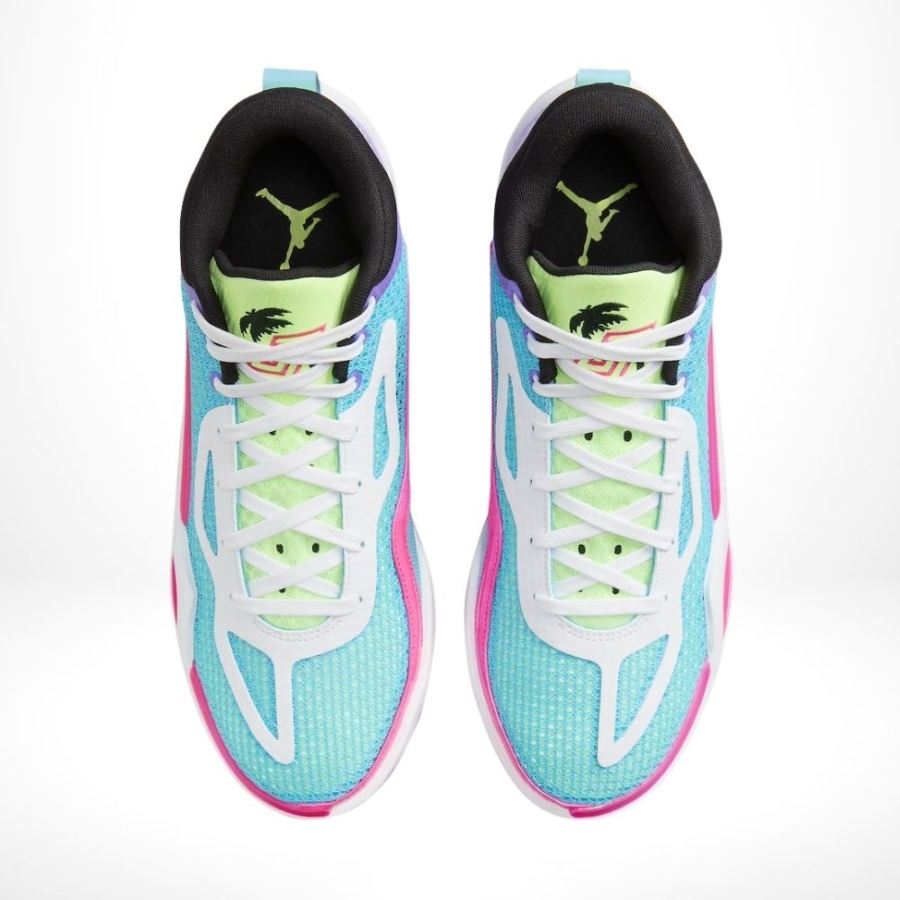 Top-down view of the Air Jordan Tatum 1