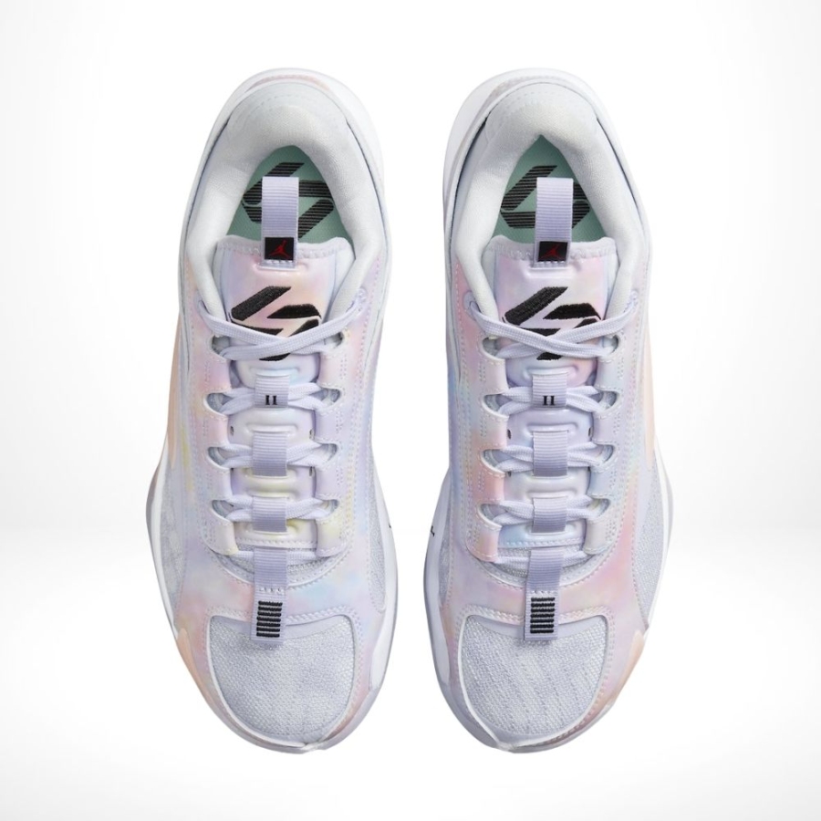 Top-down view of the Air Jordan Luka 2