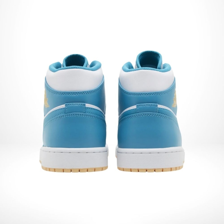 Rear view of the Air Jordan 1