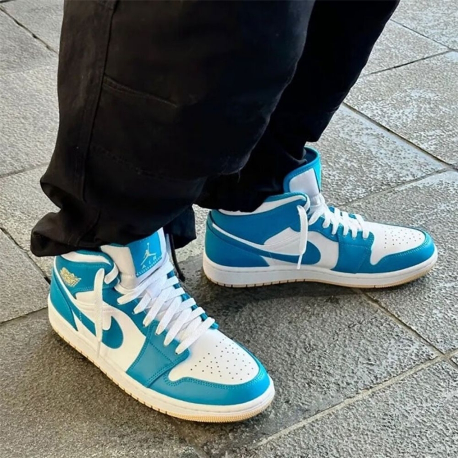 On-foot of the Air Jordan 1