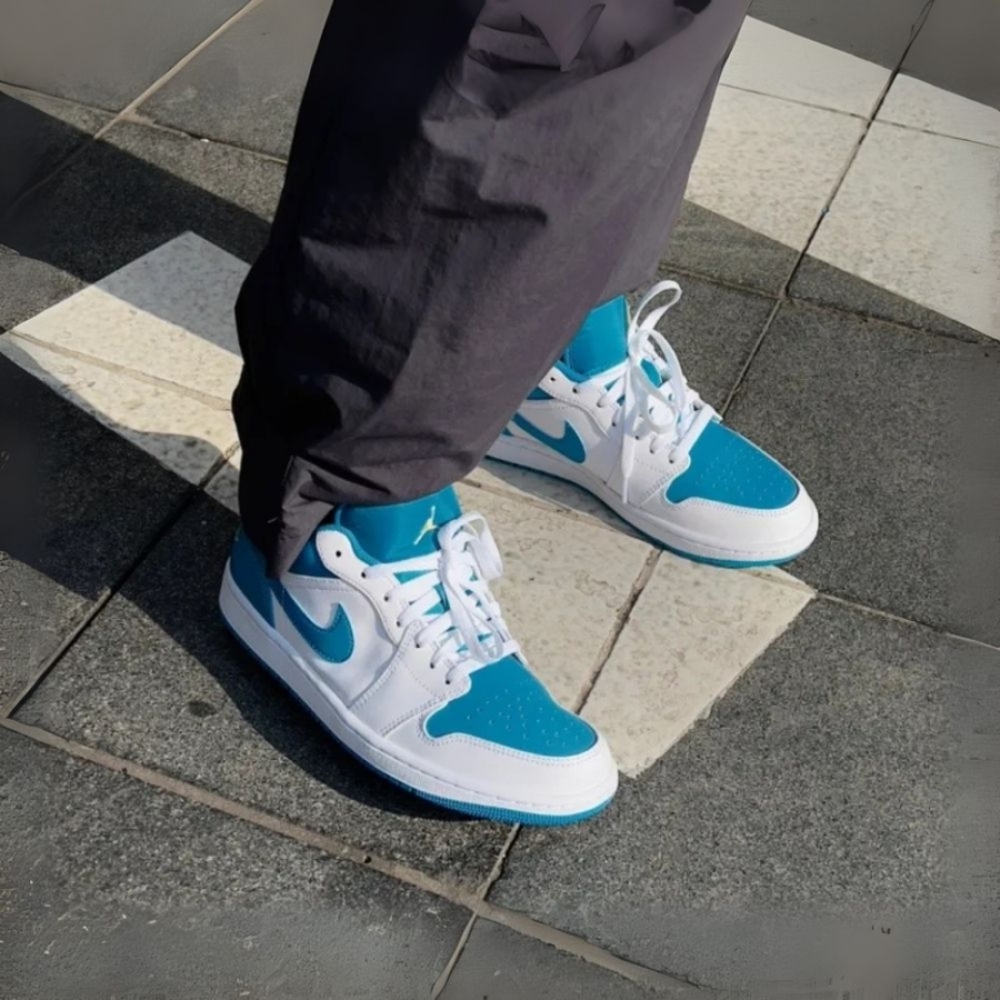 On-foot of the Air Jordan 1