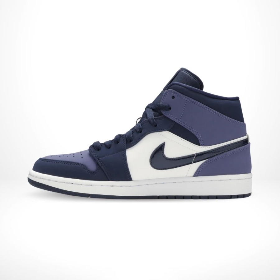 Medial side view of the Air Jordan 1