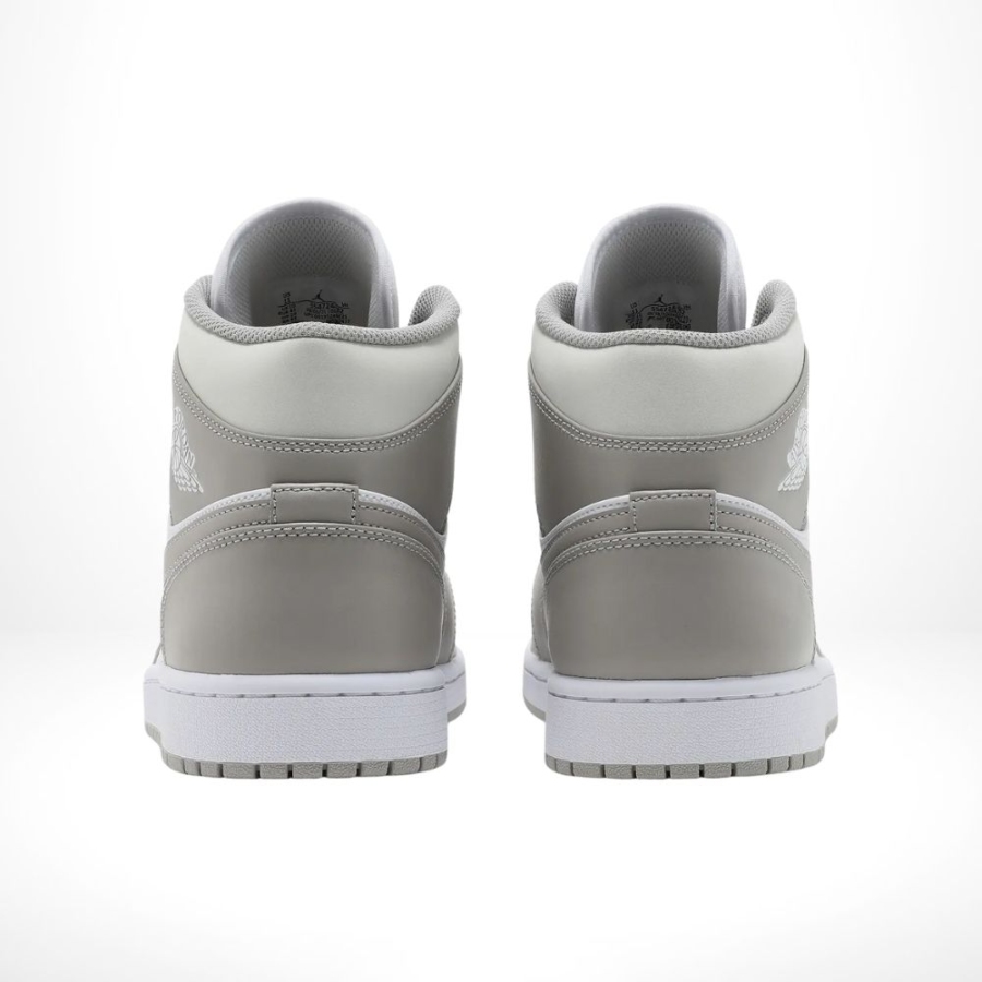 Rear view of the Air Jordan 1