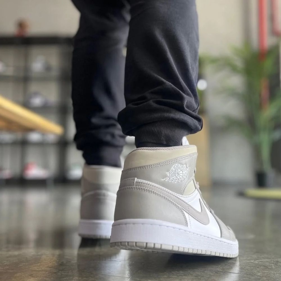 On-foot of the Air Jordan 1