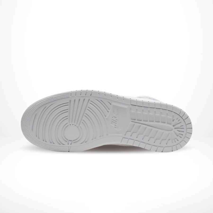 Bottom view of the Air Jordan 1