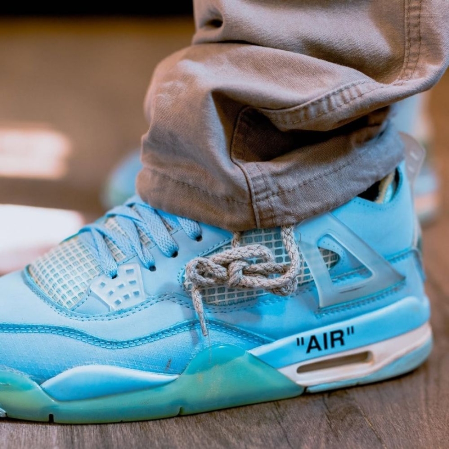 On-foot of the Air Jordan 4