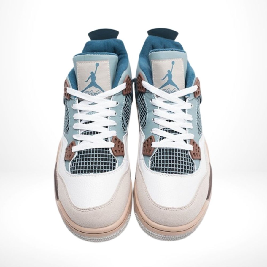 Top-down view of the Air Jordan 4
