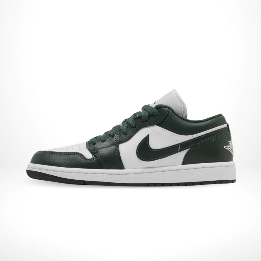Medial side view of the Air Jordan 1