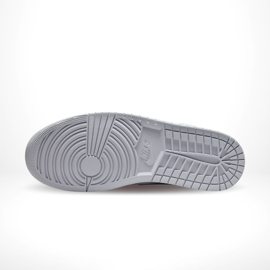 Bottom view of the Air Jordan 1