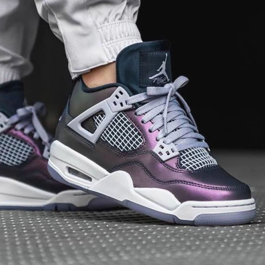 On-foot of the Air Jordan 4