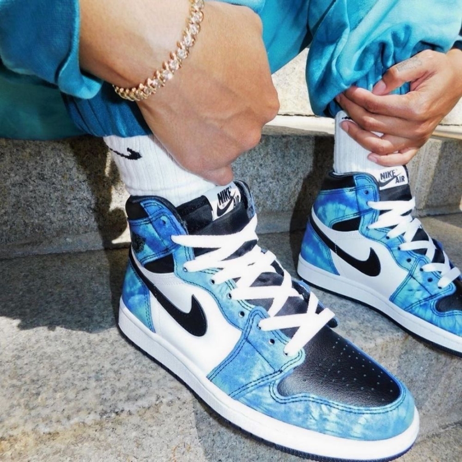 On-foot of the Air Jordan 1