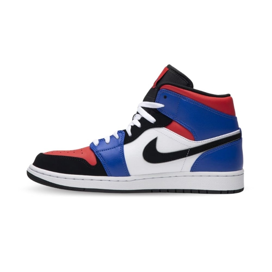 Medial side view of the Air Jordan 1