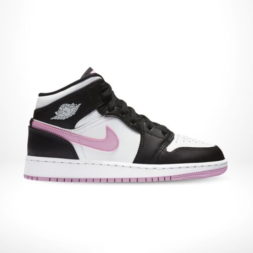 Side view of the Air Jordan 1