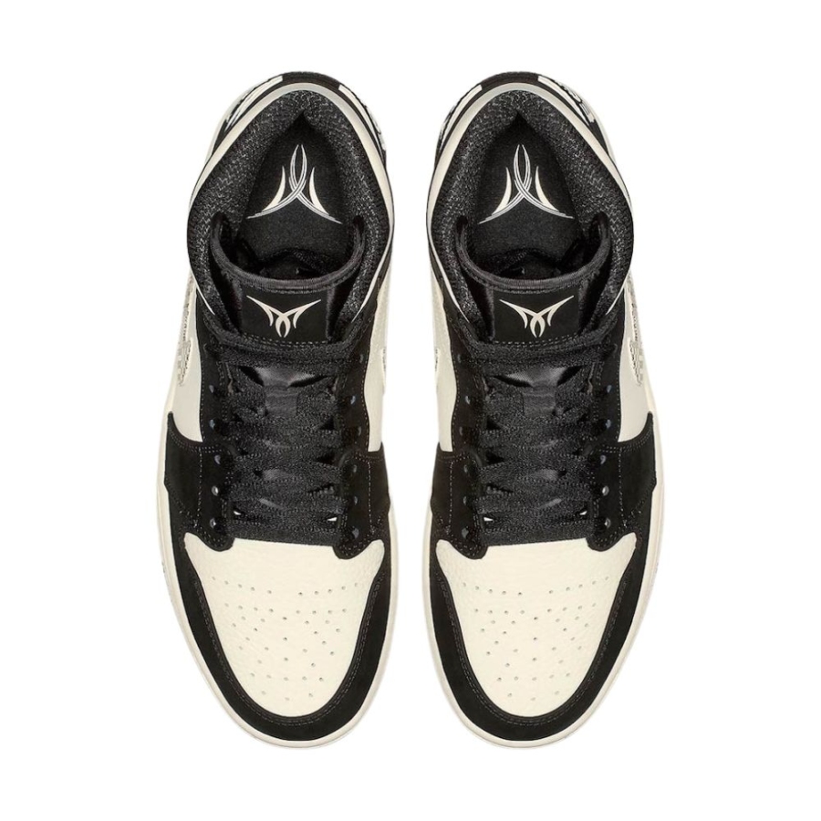 Top-down view of the Air Jordan 1