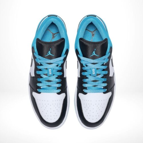 Top-down view of the Air Jordan 1