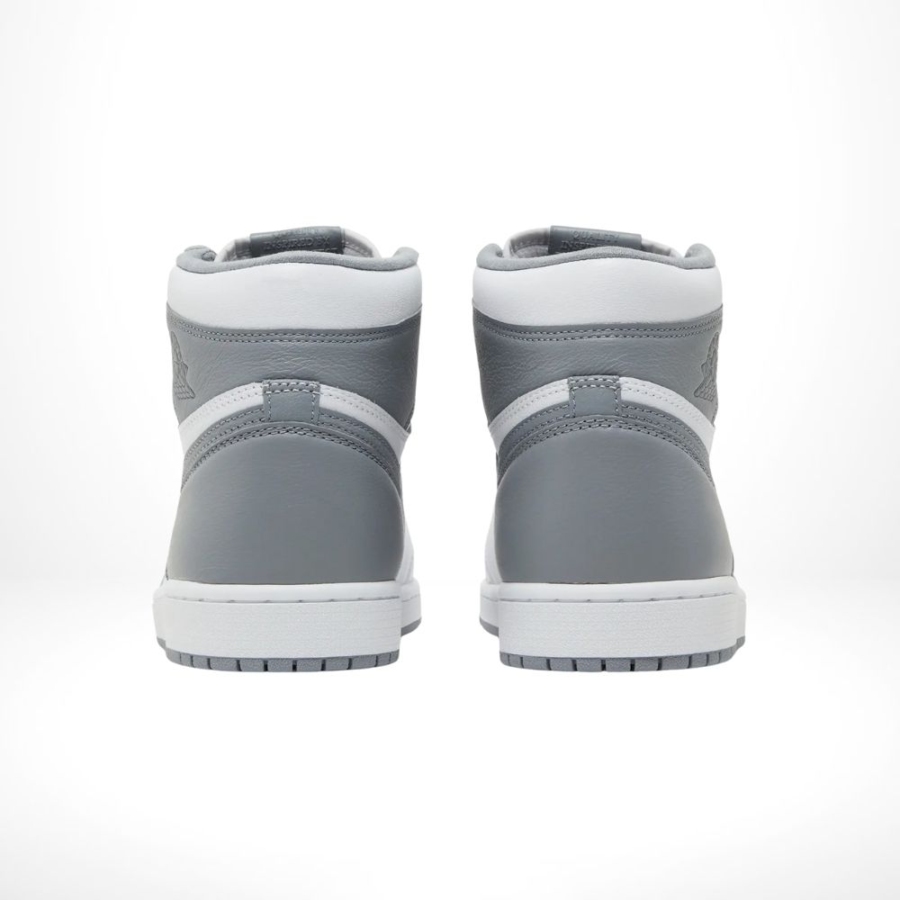 Rear view of the Air Jordan 1