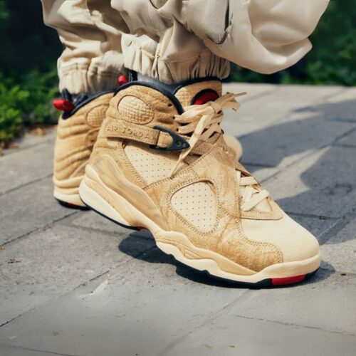 On-foot of the Air Jordan 8