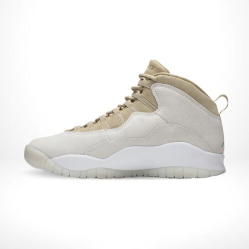 Medial side view of the Air Jordan 10