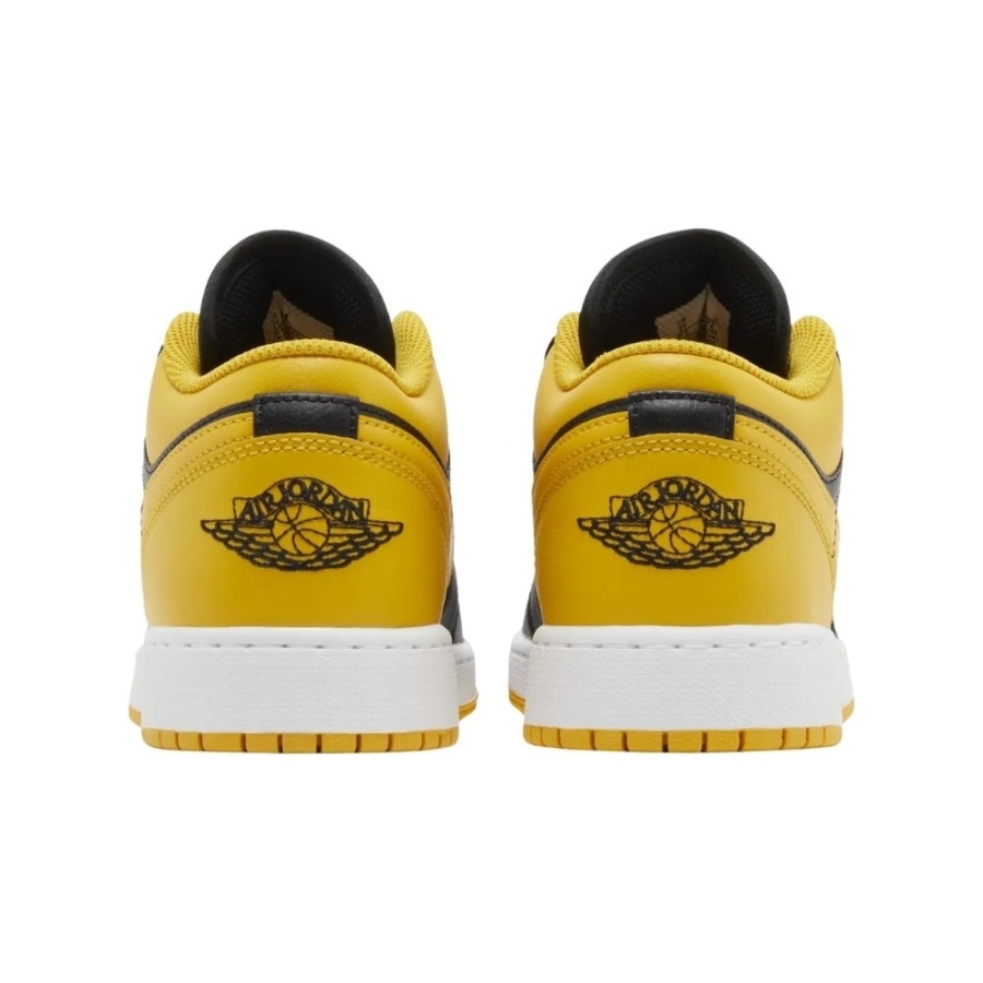 Rear view of the Air Jordan 1