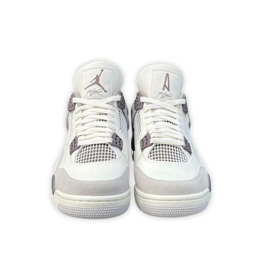 Top-down view of the Air Jordan 4