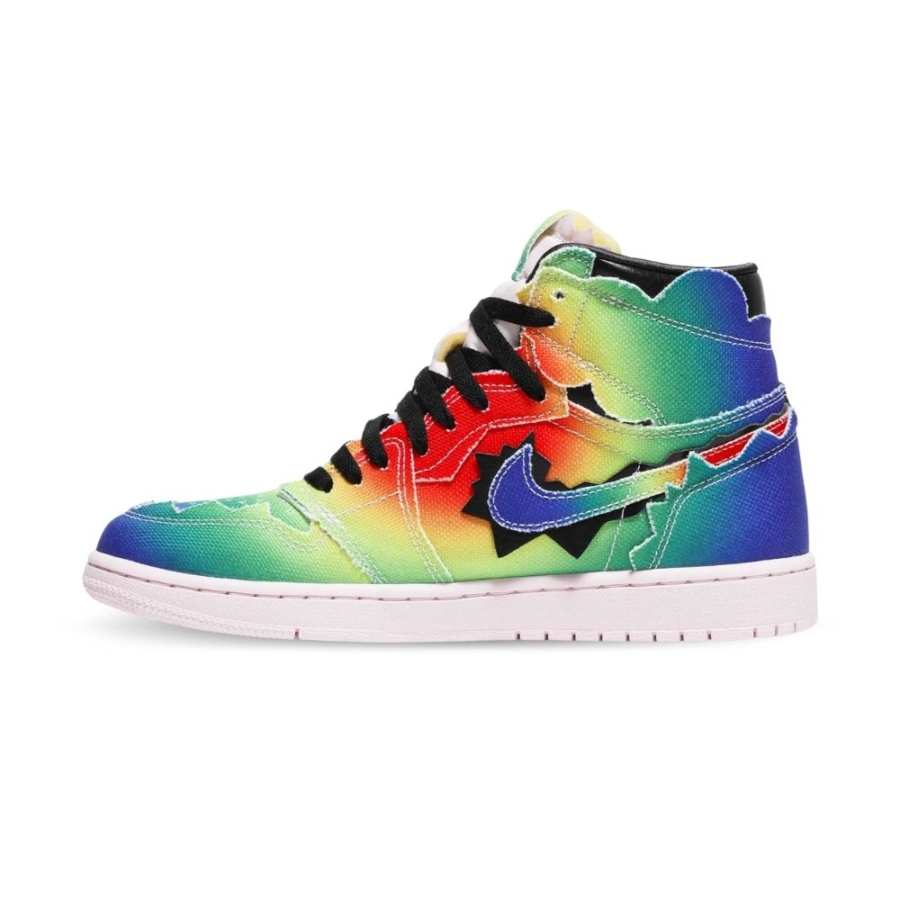 Medial side view of the Air Jordan 1