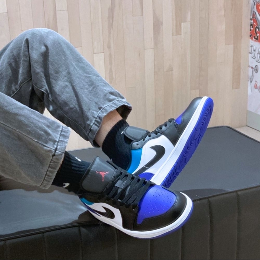 On-foot of the Air Jordan 1