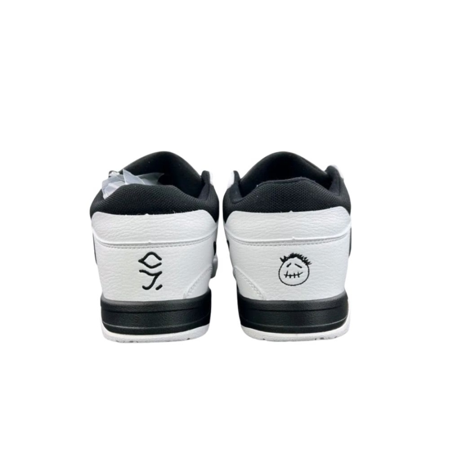 Rear view of the Air Jordan